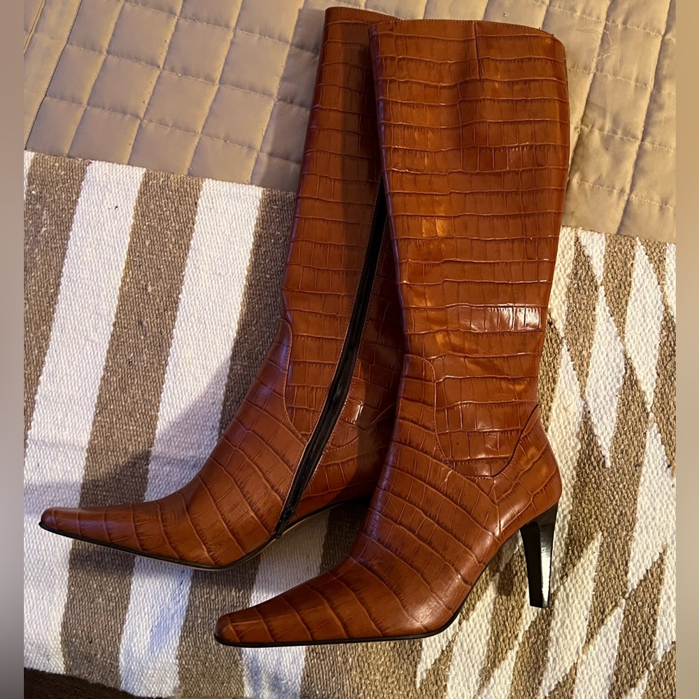 Classiques Entier Tan Croc-Embossed Heeled Boots